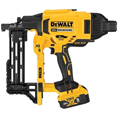 DeWALT 20V MAX XR 18 GA Cordless Fencing Stapler Kit (9 Gauge) DCFS950P2