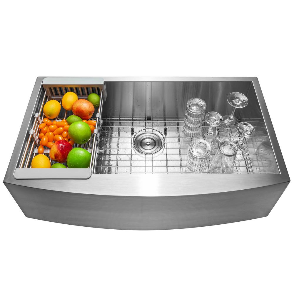 Handcrafted All-in-One Farmhouse Apron Front Stainless Steel 33 in. x 20 in. x 9 in. Single Bowl Kitchen Sink